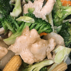 Best Chicken w. Vegetables in New Berlin, WI